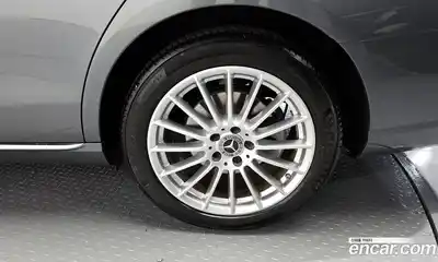 Mercedes-Benz E-Class 2022 2.0 гидро, миниатюра 5