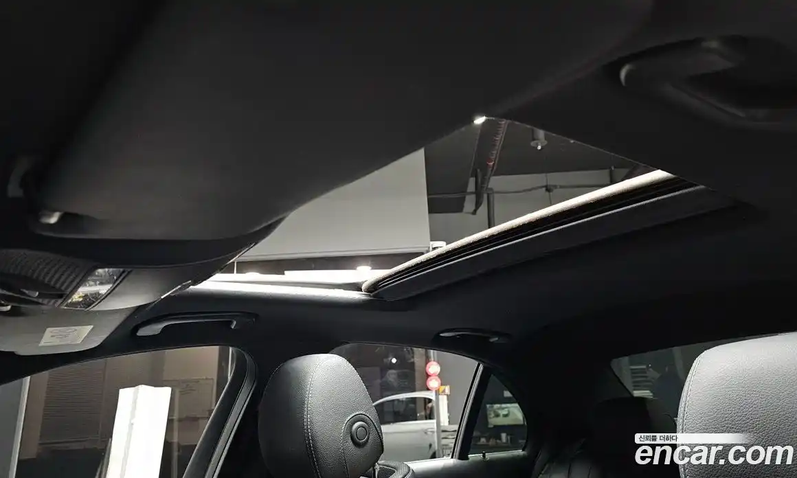 Mercedes-Benz E-Class 2020 2.0 гидро, фото 16