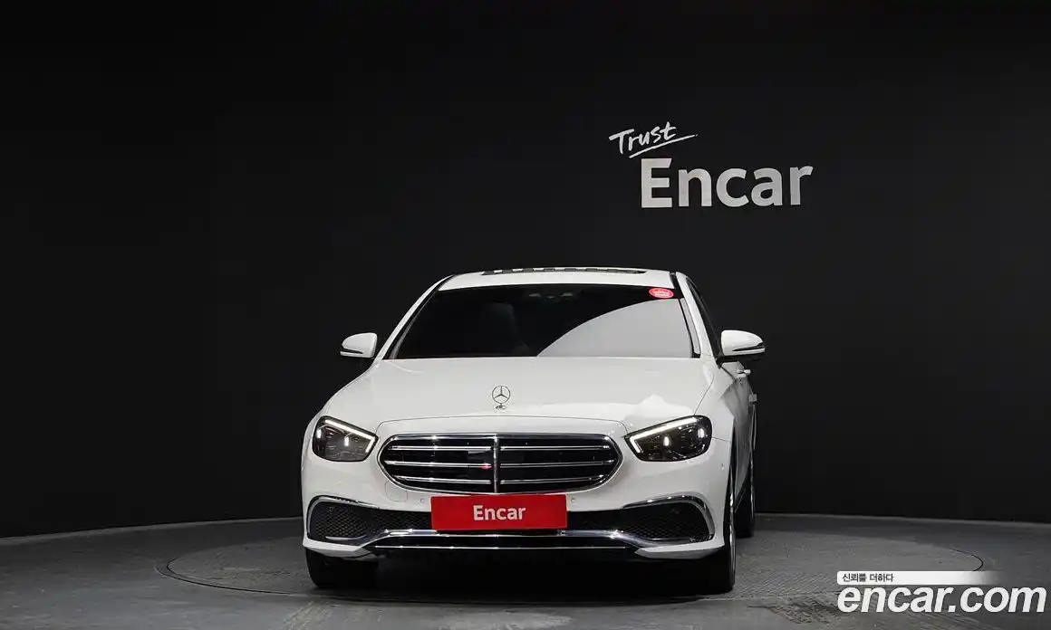 Mercedes-Benz E-Class 2020 2.0 гидро, фото 3