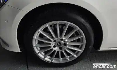 Mercedes-Benz E-Class 2020 2.0 гидро, миниатюра 5
