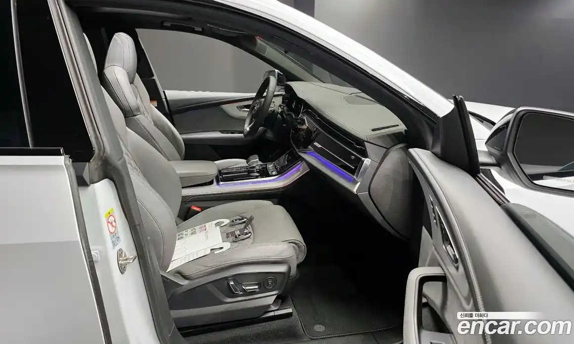 Audi Q8 2023 3.0 гидро в Москве № 325269, фото 11
