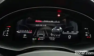 Audi Q8 2023 3.0 гидро в Москве № 325269, миниатюра 8