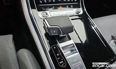 Audi Q8 2023 3.0 гидро в Москве № 325269, миниатюра 9