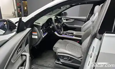 Audi Q8 2023 3.0 гидро в Москве № 325269, миниатюра 10