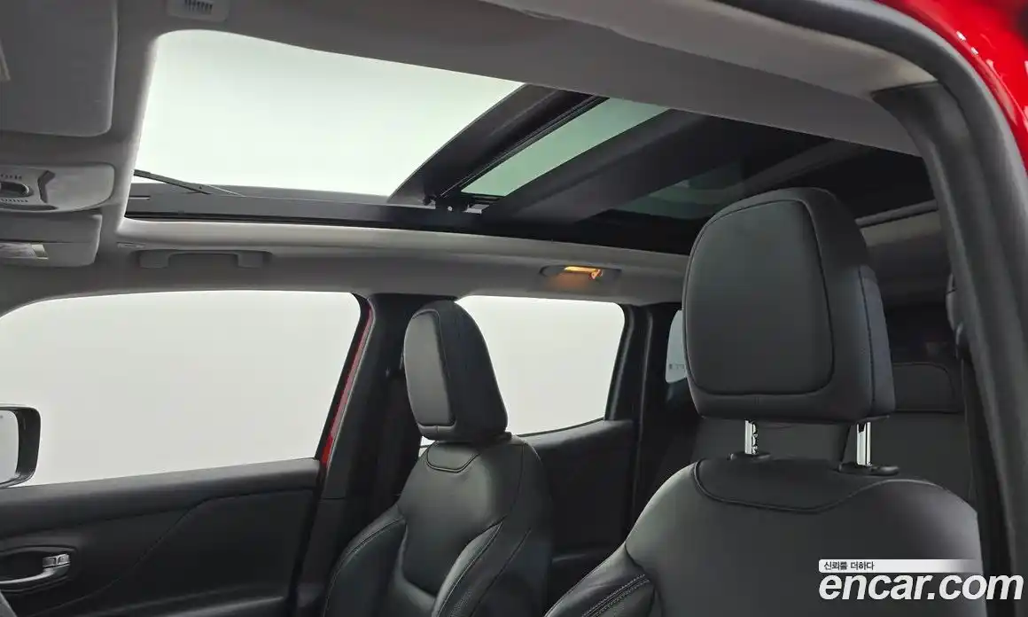 Jeep Renegade 2019 2.4 гидро в Москве № 330137, фото 19