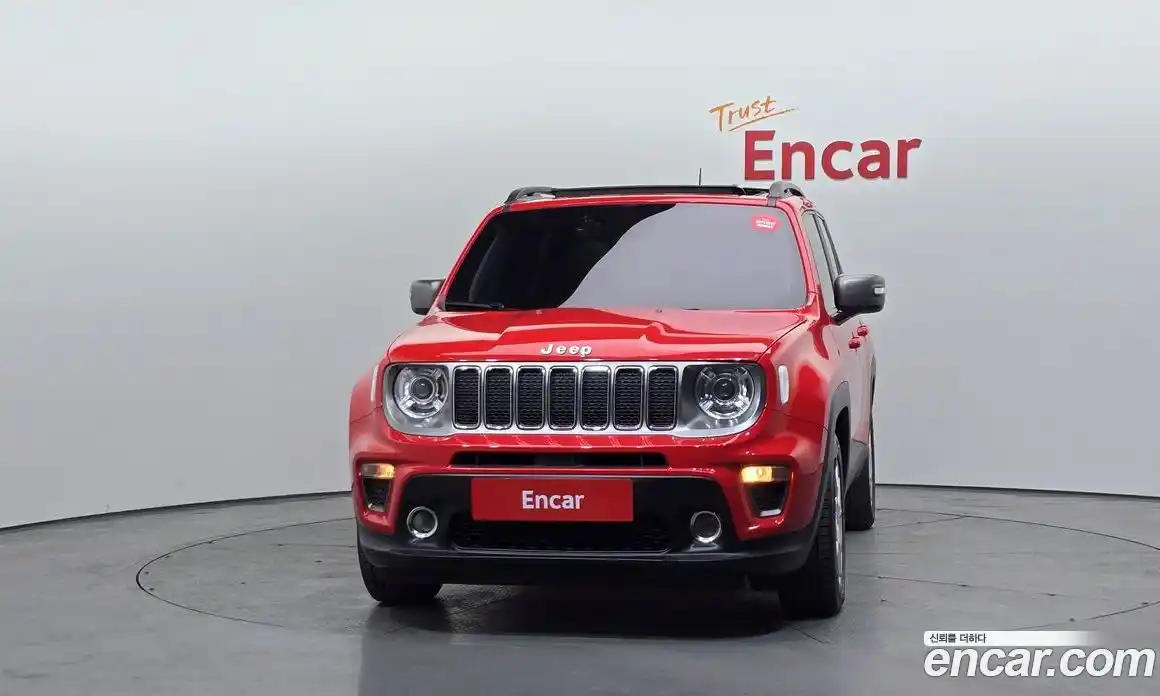 Jeep Renegade 2019 2.4 гидро в Москве № 330137, фото 3