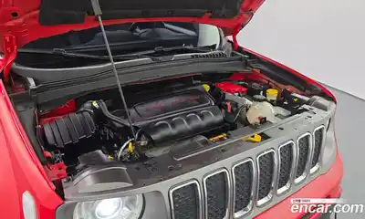 Jeep Renegade 2019 2.4 гидро в Москве № 330137, миниатюра 6