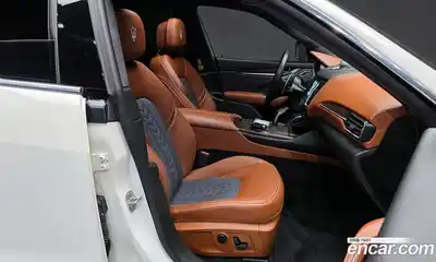 Maserati Levante 2020 3.0 гидро в Москве № 331079, миниатюра 11