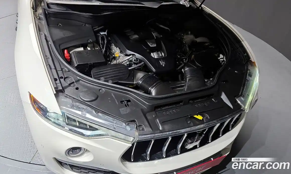 Maserati Levante 2020 3.0 гидро в Москве № 331079, фото 6