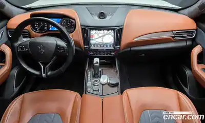 Maserati Levante 2020 3.0 гидро в Москве № 331079, миниатюра 7