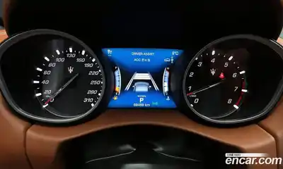 Maserati Levante 2020 3.0 гидро в Москве № 331079, миниатюра 8