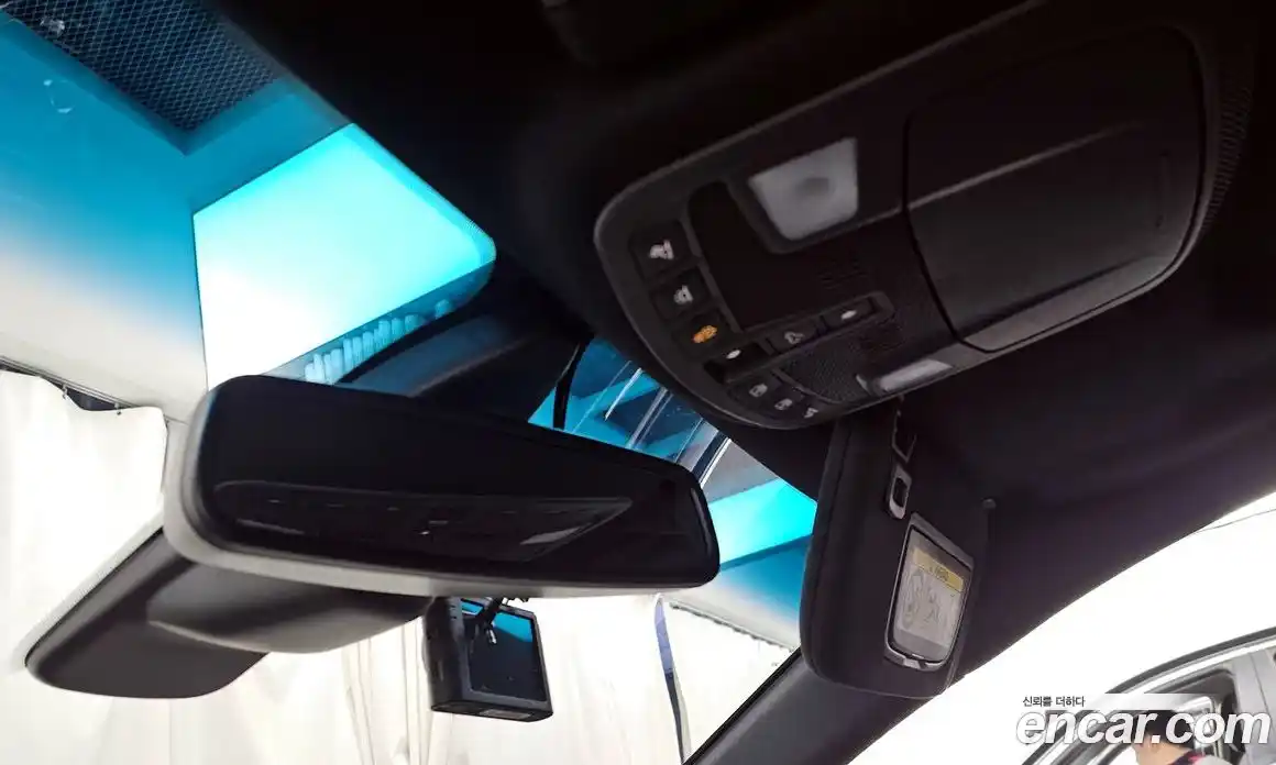 Lincoln MKZ 2018 2.0 гидро в Москве № 335586, фото 17