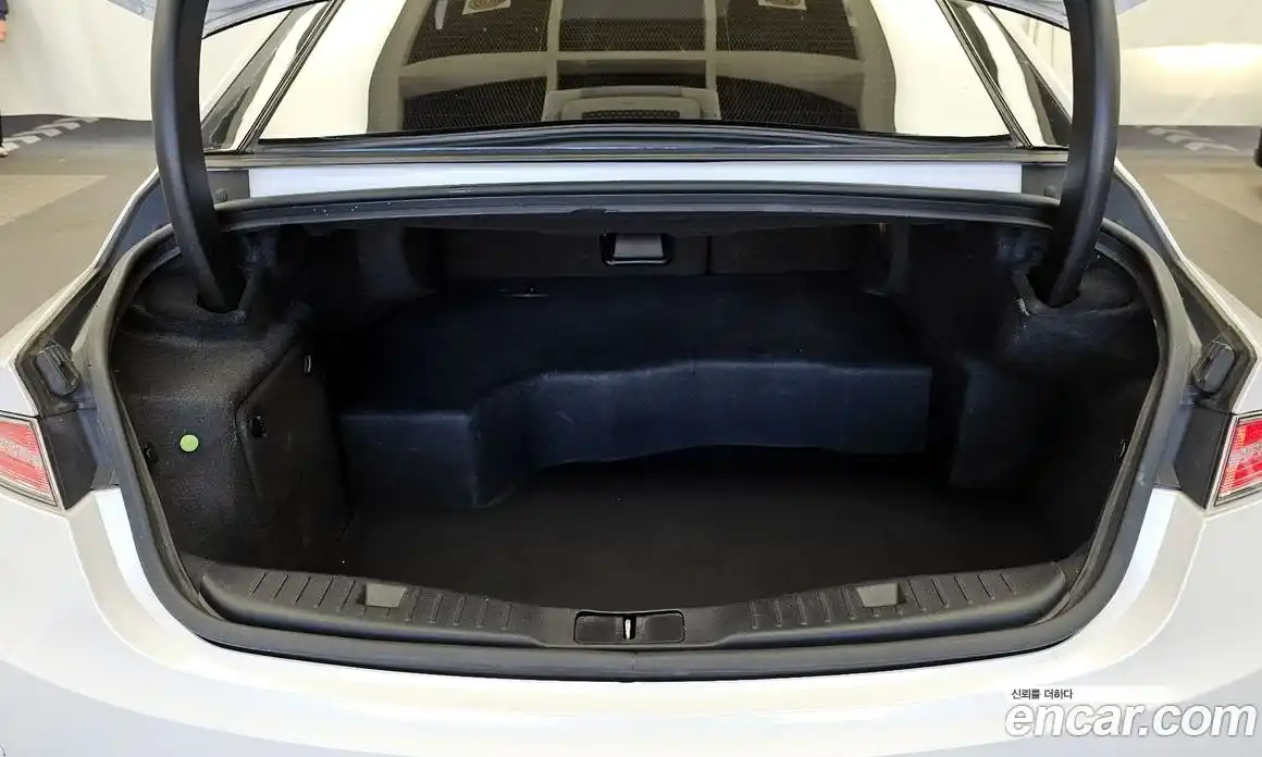 Lincoln MKZ 2018 2.0 гидро в Москве № 335586, фото 20