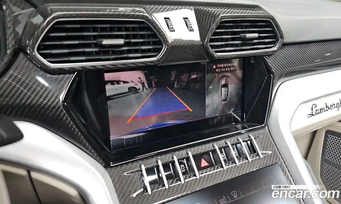 Lamborghini Urus 2021 4.0 гидро в Москве № 336530, фото 15