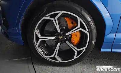 Lamborghini Urus 2021 4.0 гидро в Москве № 336530, миниатюра 5