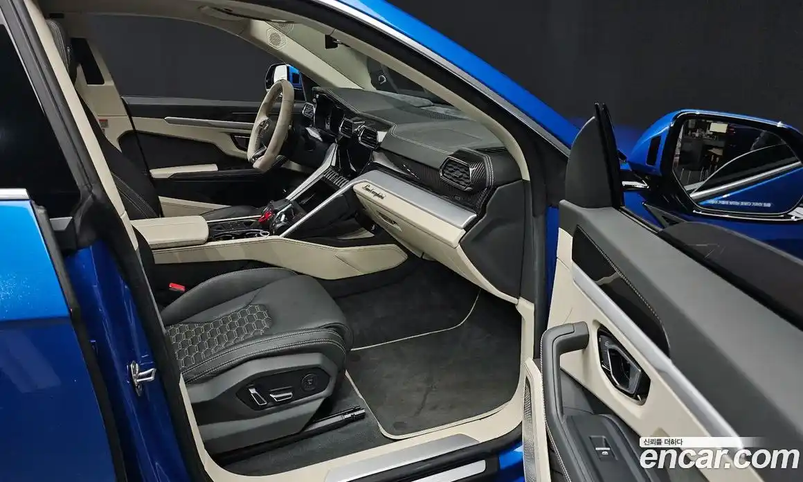 Lamborghini Urus 2021 4.0 гидро в Москве № 336530, фото 10