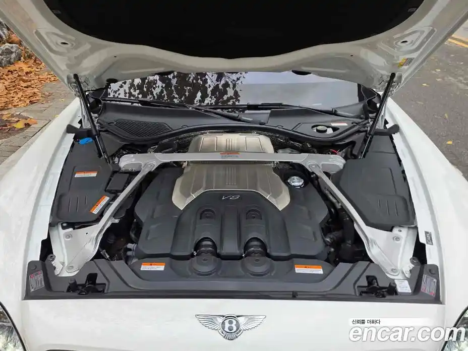 Bentley Flying Spur 2023 4.0 гидро в Москве № 366421, фото 14