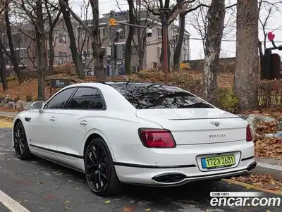 Bentley Flying Spur 2023 4.0 гидро в Москве № 366421, миниатюра 3