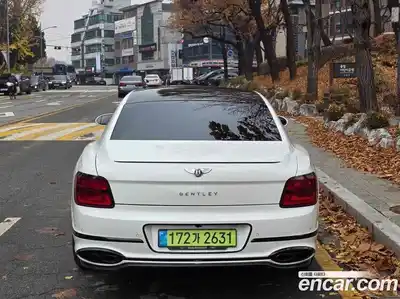 Bentley Flying Spur 2023 4.0 гидро в Москве № 366421, миниатюра 4
