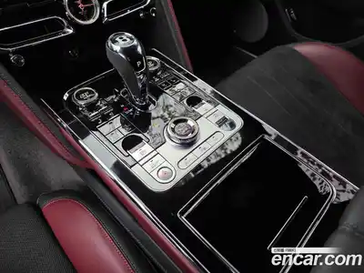 Bentley Flying Spur 2023 4.0 гидро в Москве № 366421, миниатюра 10