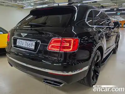 Bentley Bentayga 2017 6.0 гидро в Москве № 387180, миниатюра 4