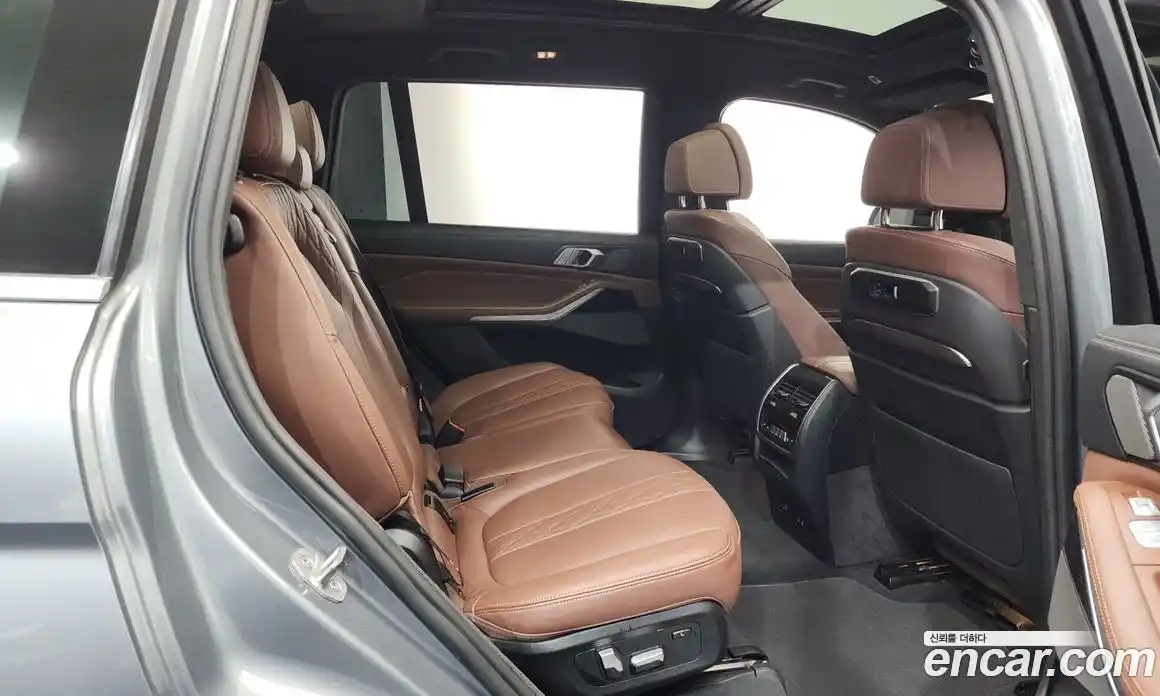 BMW X7 2022 3.0 гидро в Москве № 425894, фото 12
