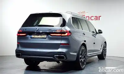 BMW X7 2022 3.0 гидро в Москве № 425894, миниатюра 2