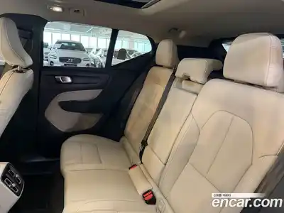 Volvo XC40 2025 2.0 гидро в Москве № 430258, миниатюра 11