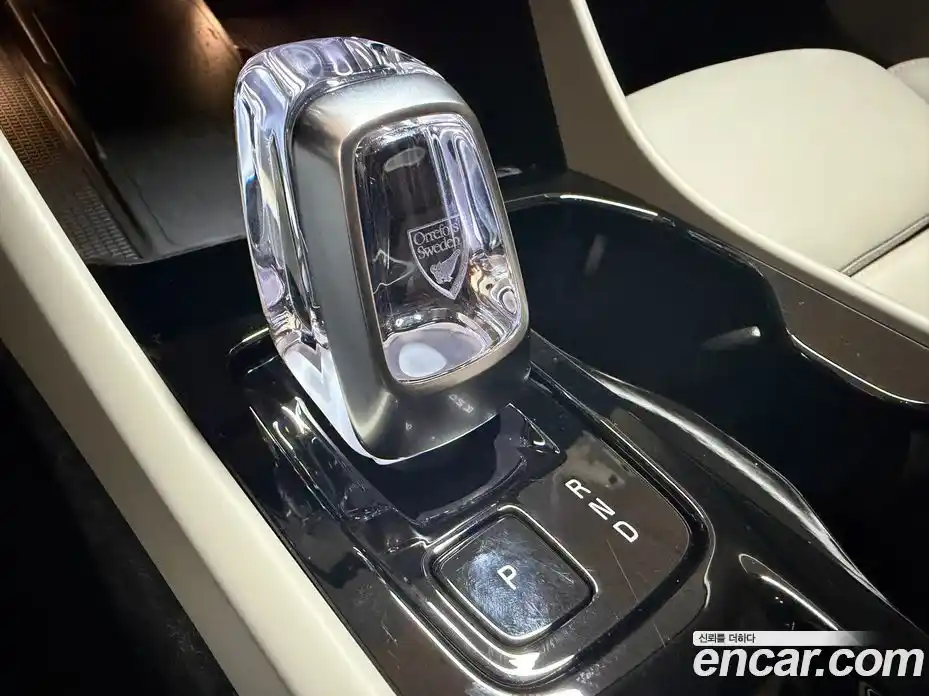Volvo XC40 2025 2.0 гидро в Москве № 430258, фото 9