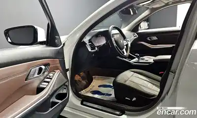 BMW 3-Series 2021 2.0 гидро в Москве № 464929, миниатюра 12