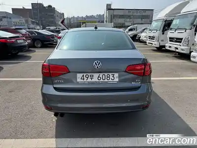 Volkswagen Jetta 2015 2.0 гидро в Москве № 472331, миниатюра 4