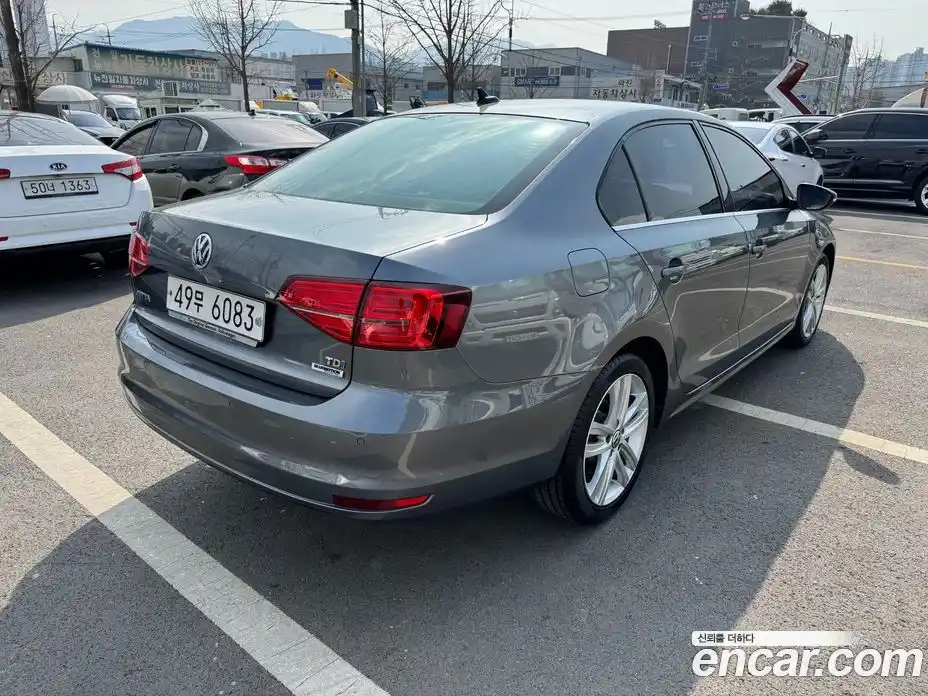 Volkswagen Jetta 2015 2.0 гидро в Москве № 472331, фото 5