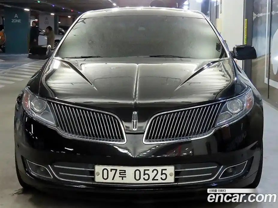 Lincoln MKS 2015 3.7 гидро в Москве № 473999, фото 3