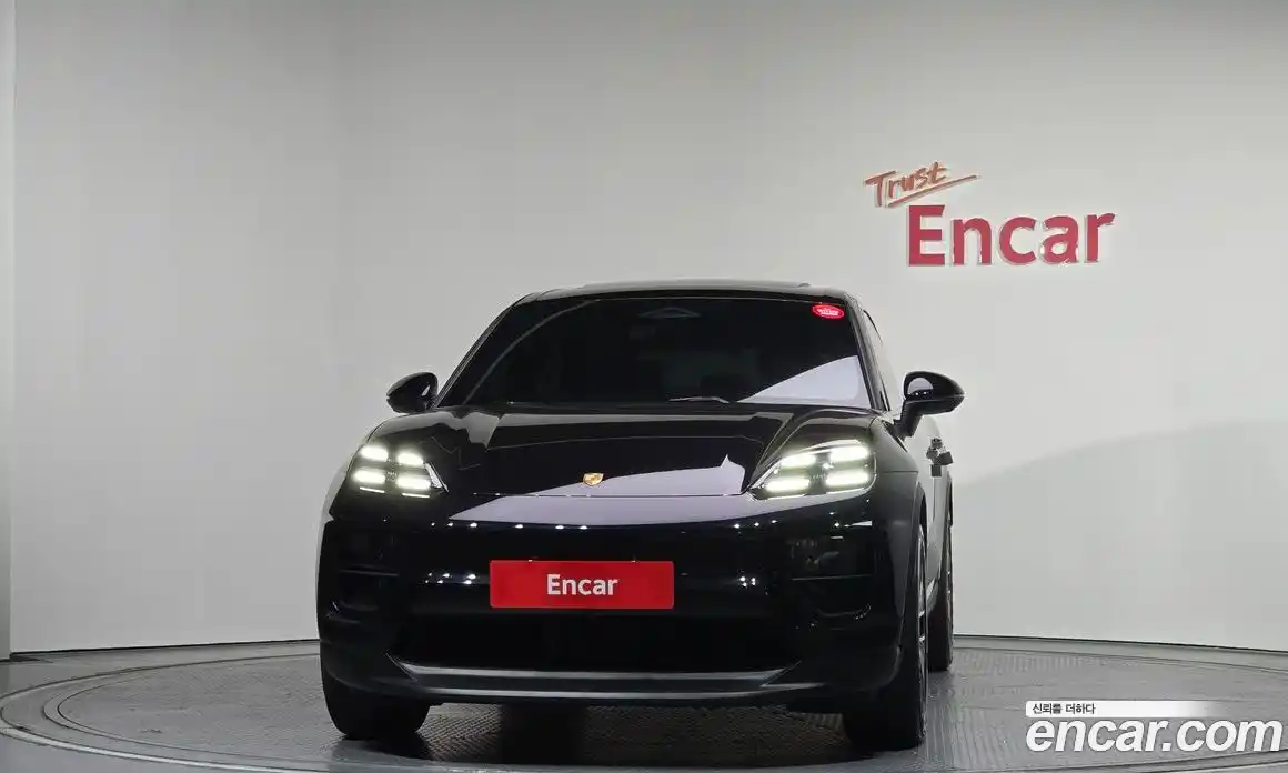 Porsche Macan 2025 0.2 гидро в Москве № 498057, фото 3