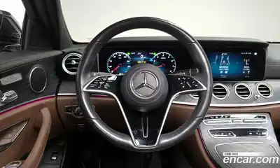 Mercedes-Benz E-Class 2022 2.0 гидро, миниатюра 12