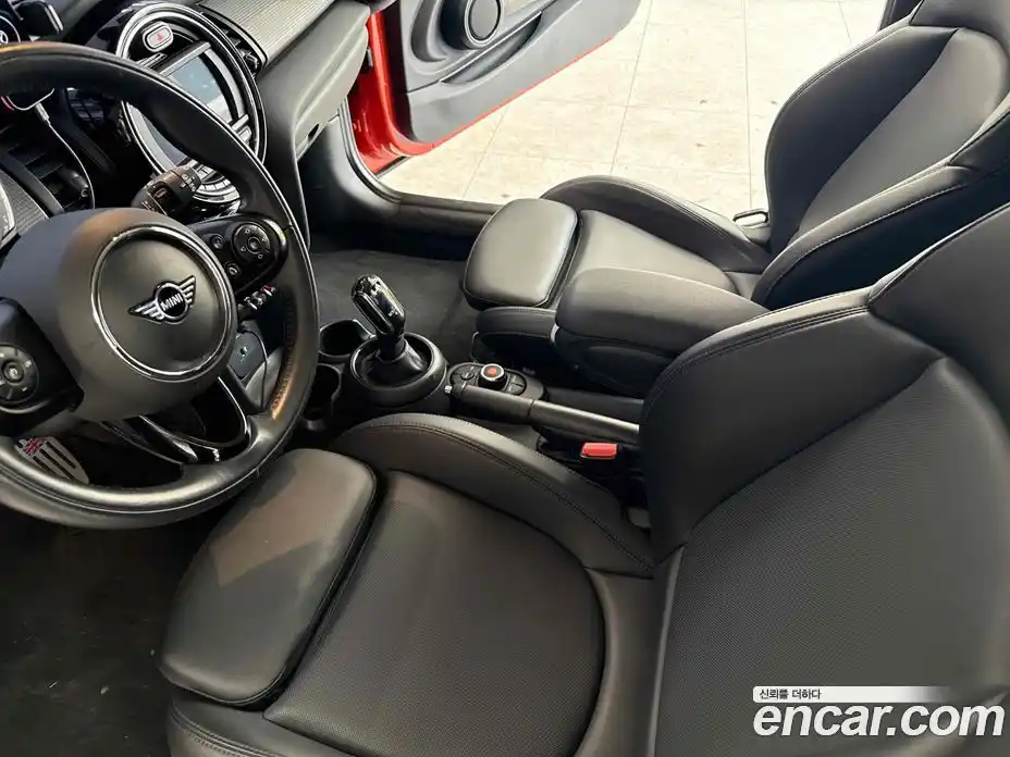 Mini Cooper 2020 1.5 гидро в Москве № 546365, фото 7