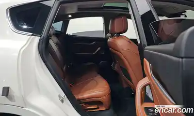 Maserati Levante 2016 3.0 гидро в Москве № 547625, миниатюра 12