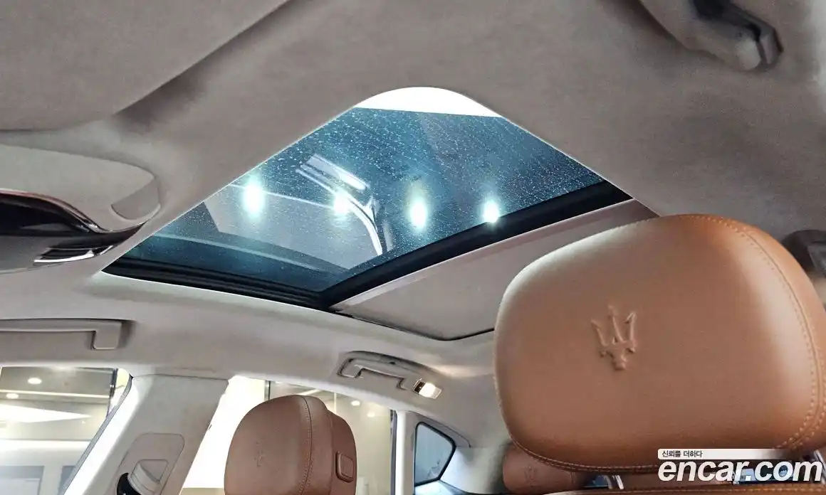 Maserati Levante 2016 3.0 гидро в Москве № 547625, фото 19