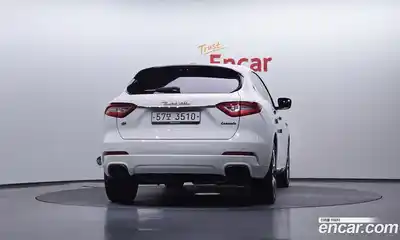 Maserati Levante 2016 3.0 гидро в Москве № 547625, миниатюра 4