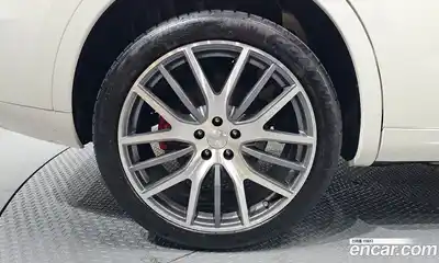 Maserati Levante 2016 3.0 гидро в Москве № 547625, миниатюра 5