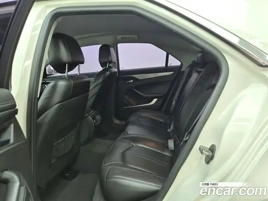 Cadillac CTS 2010 3.0 гидро в Москве № 548158, фото 12