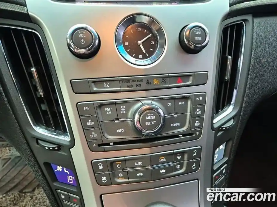 Cadillac CTS 2010 3.0 гидро в Москве № 548158, фото 10