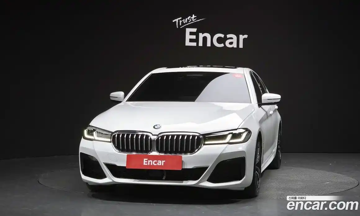 BMW 5-Series 2022 2.0 гидро в Москве, фото 3