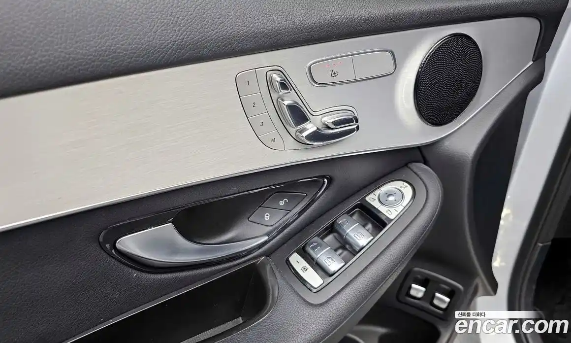 Mercedes-Benz GLC-Class 2018 2.0 гидро в Москве № 592308, фото 14