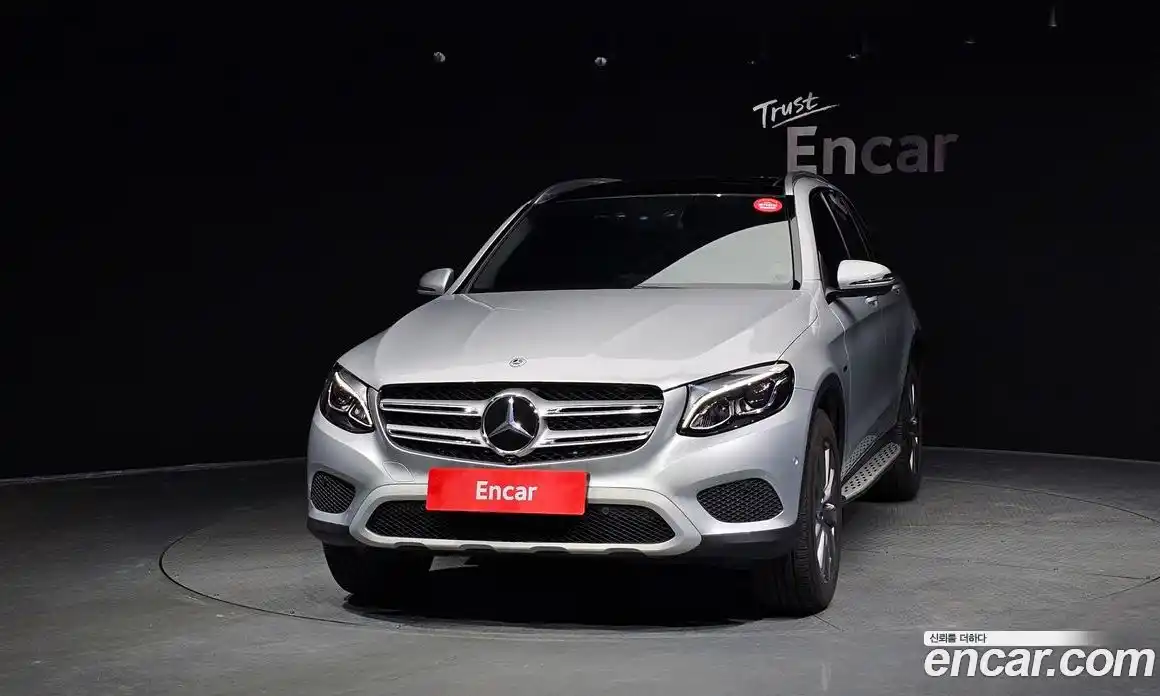 Mercedes-Benz GLC-Class 2018 2.0 гидро в Москве № 592308, фото 3