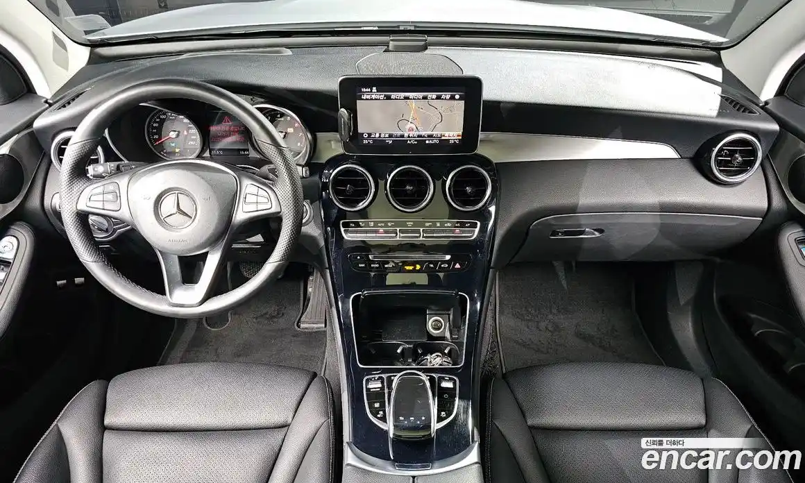 Mercedes-Benz GLC-Class 2018 2.0 гидро в Москве № 592308, фото 7