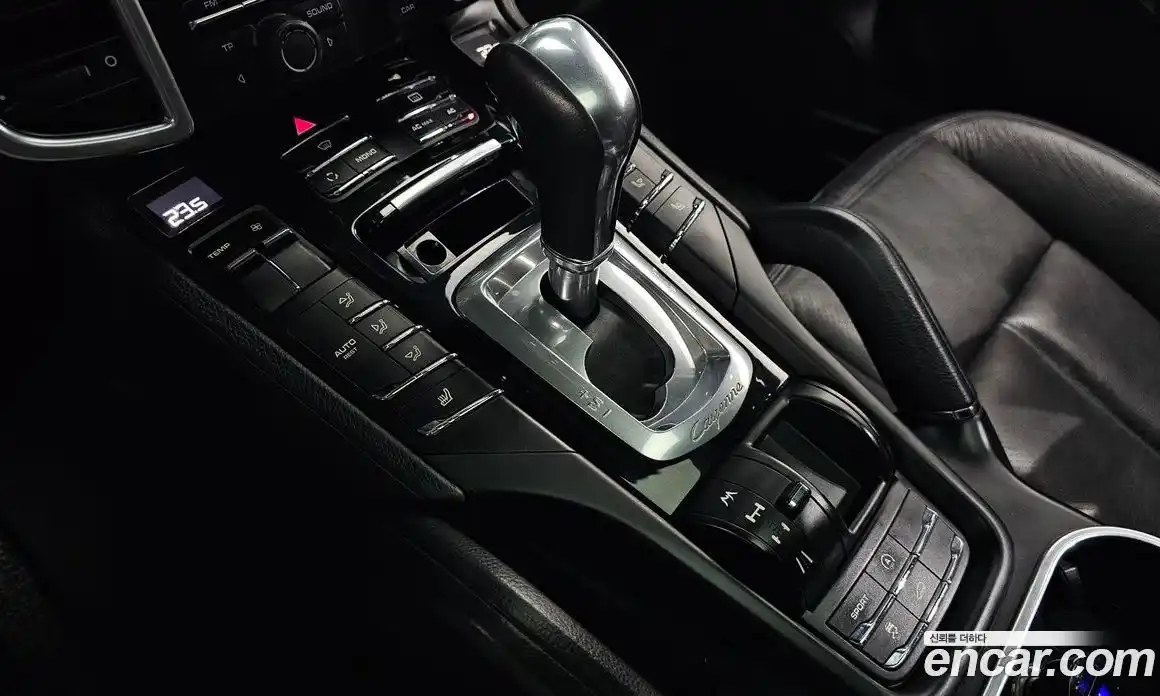 Porsche Cayenne 2011 3.0 гидро в Москве № 594360, фото 9