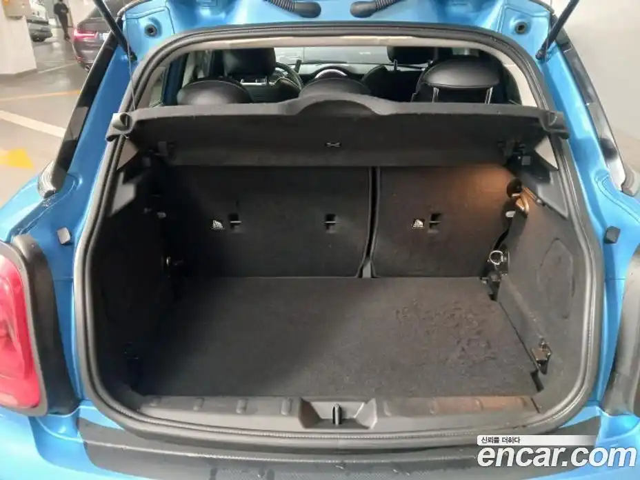 Mini Cooper 2015 2.0 гидро в Москве № 595334, фото 17