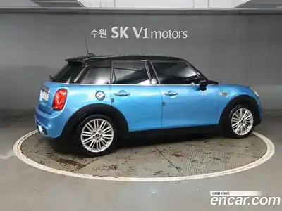 Mini Cooper 2015 2.0 гидро в Москве № 595334, миниатюра 4