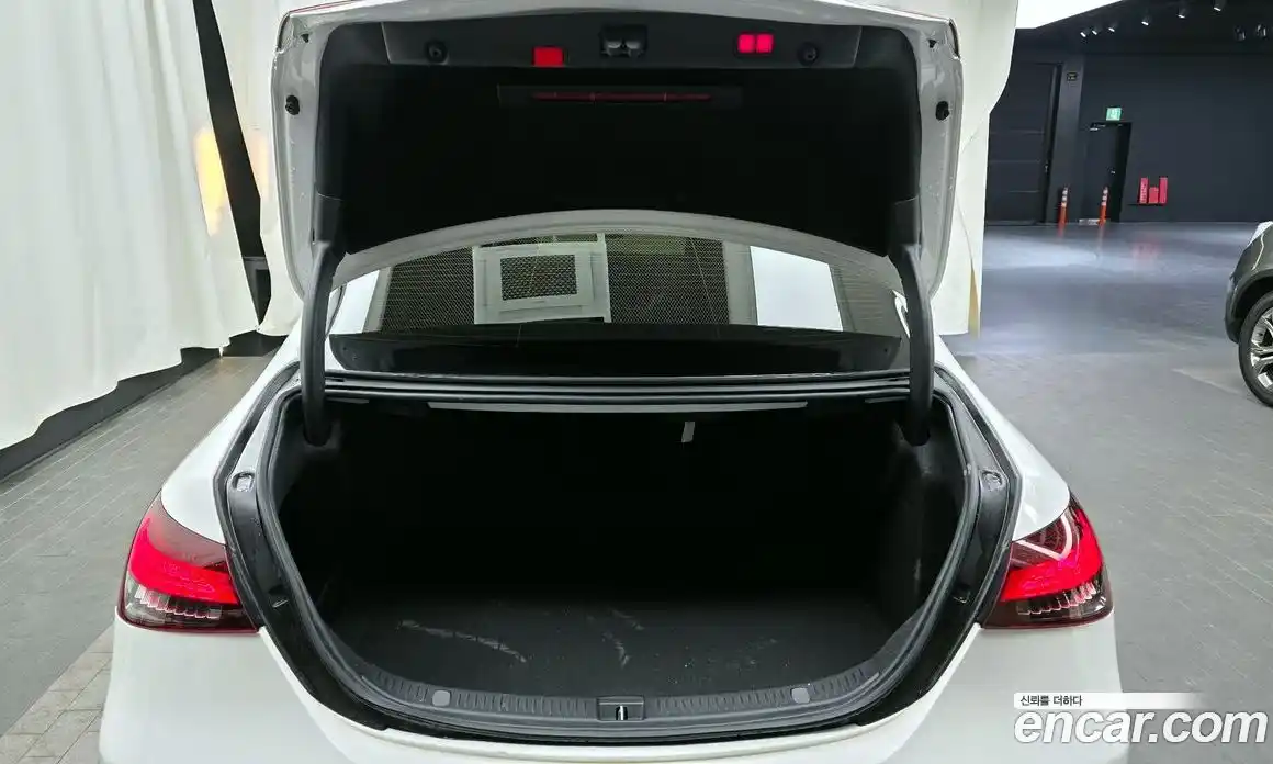 Mercedes-Benz E-Class 2021 2.0 гидро, фото 20